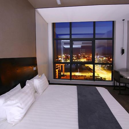 Room50Two Gaborone Eksteriør billede