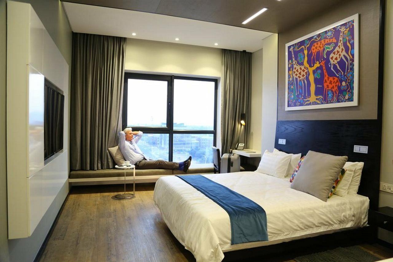 Room50Two Gaborone Eksteriør billede
